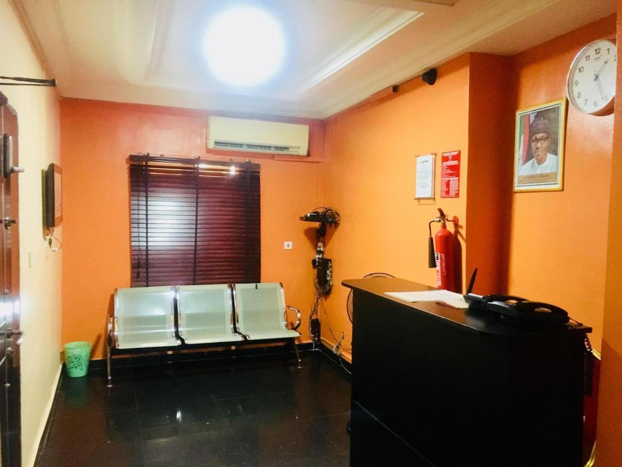 Esporta Suites Yaba Lagos Ngoại thất bức ảnh
